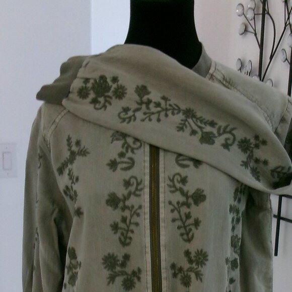 Olive Army Green Boho Embroidered Lightweight Jacket Zip Front Pockets M Love 8 - Picture 8 of 11